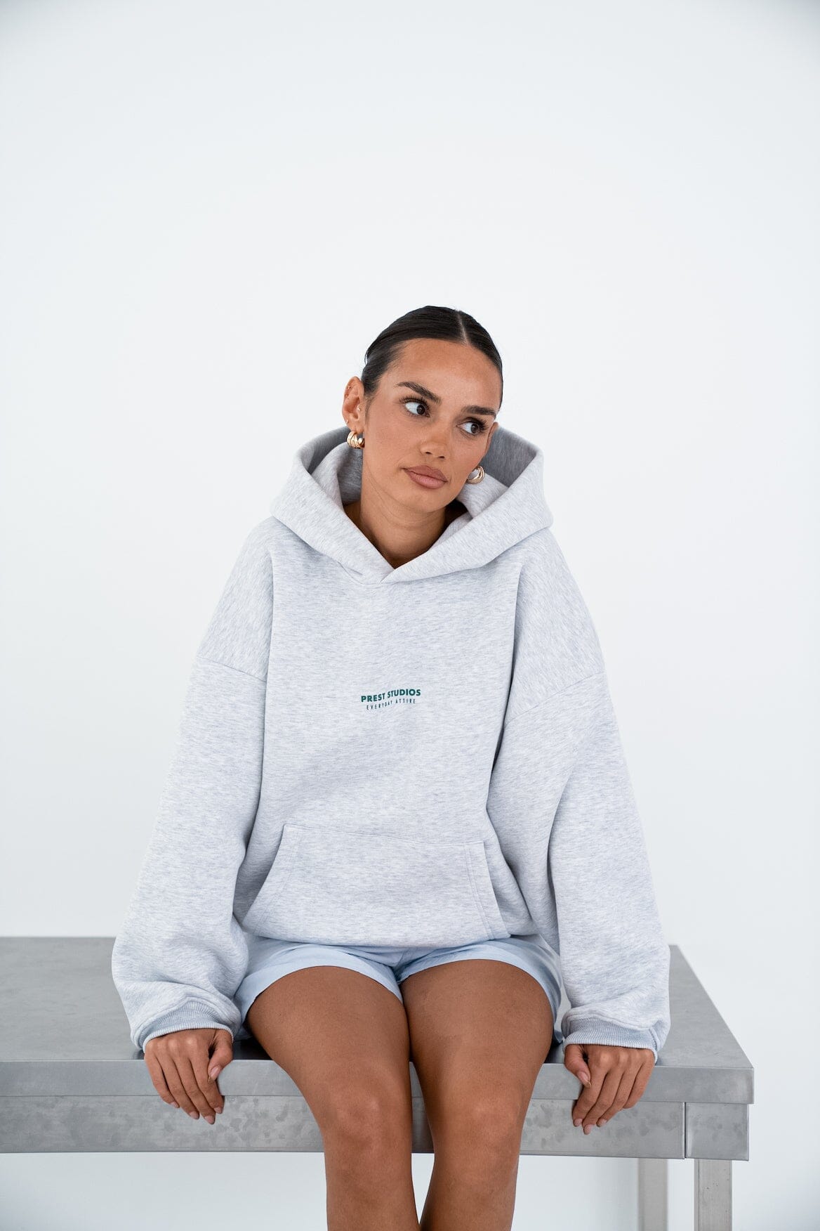 Grauer Zip Hoodie für Damen