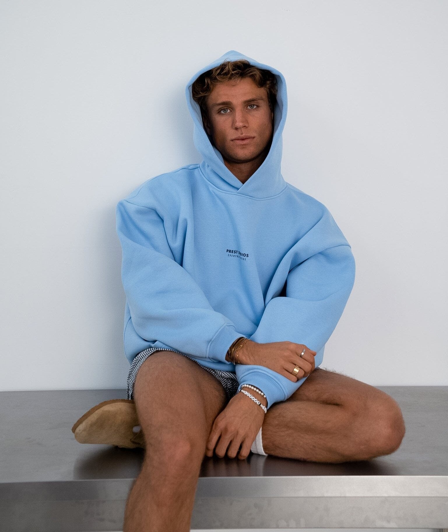 Oversize Hoodie Hellblau PREST STUDIOS 