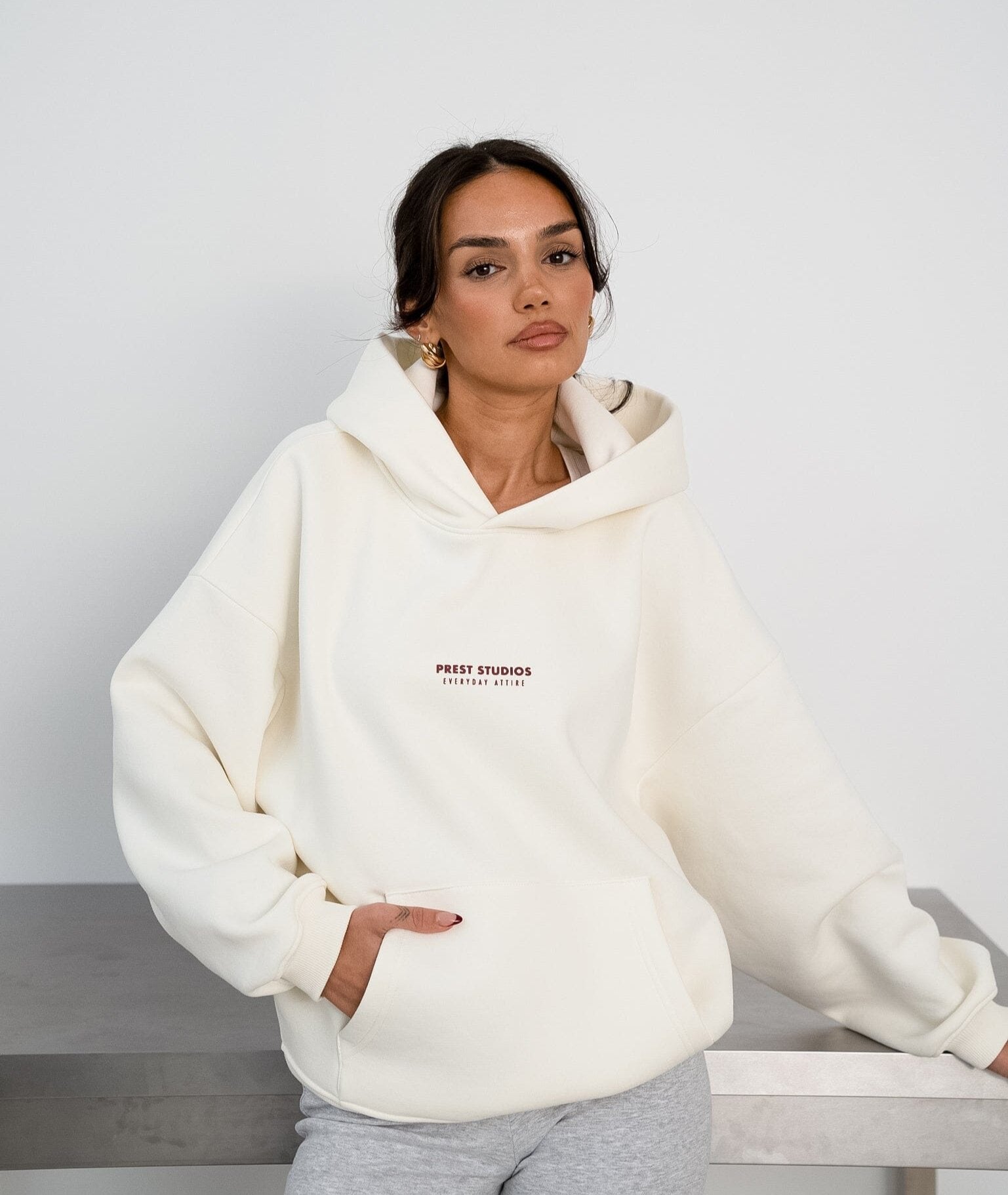 Oversize Hoodie Creme PREST STUDIOS 