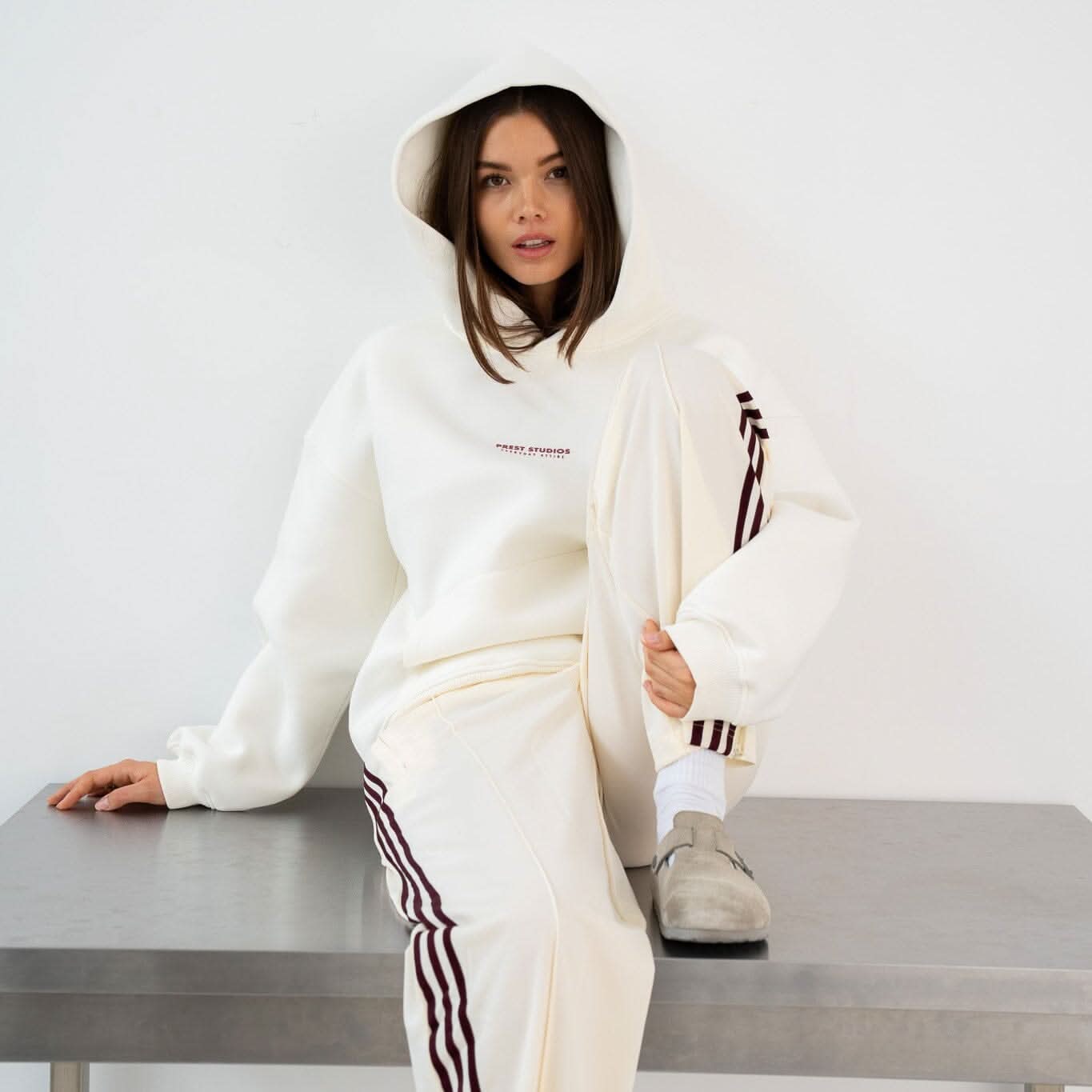 Hoodie Creme PREST STUDIOS 