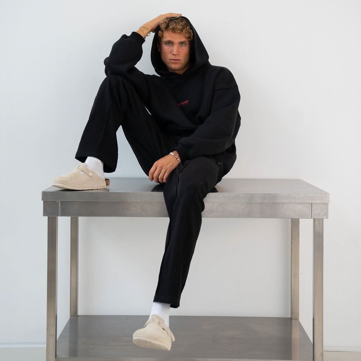 Hoodie Schwarz HOODIE PREST STUDIOS 