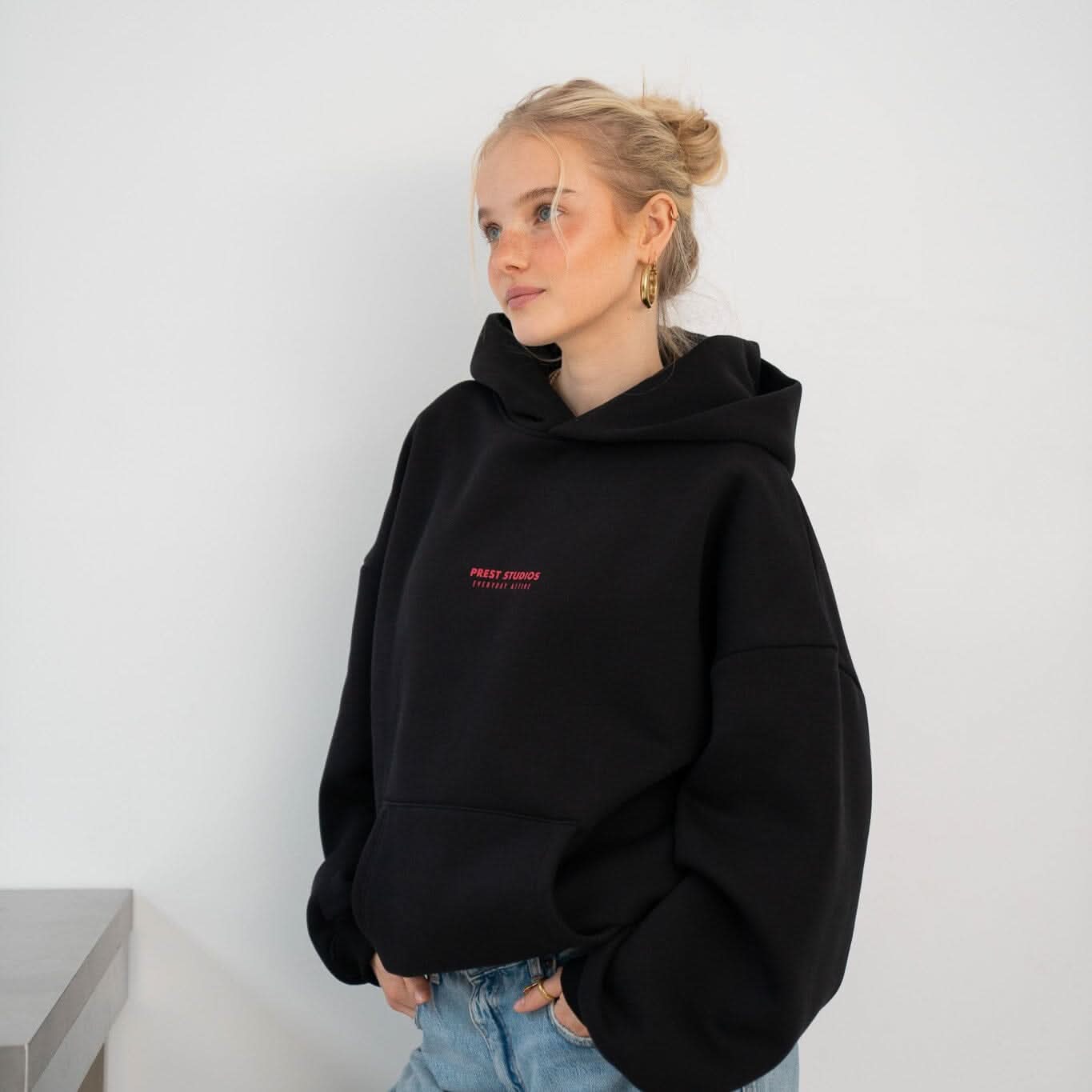 Hoodie Schwarz HOODIE PREST STUDIOS 