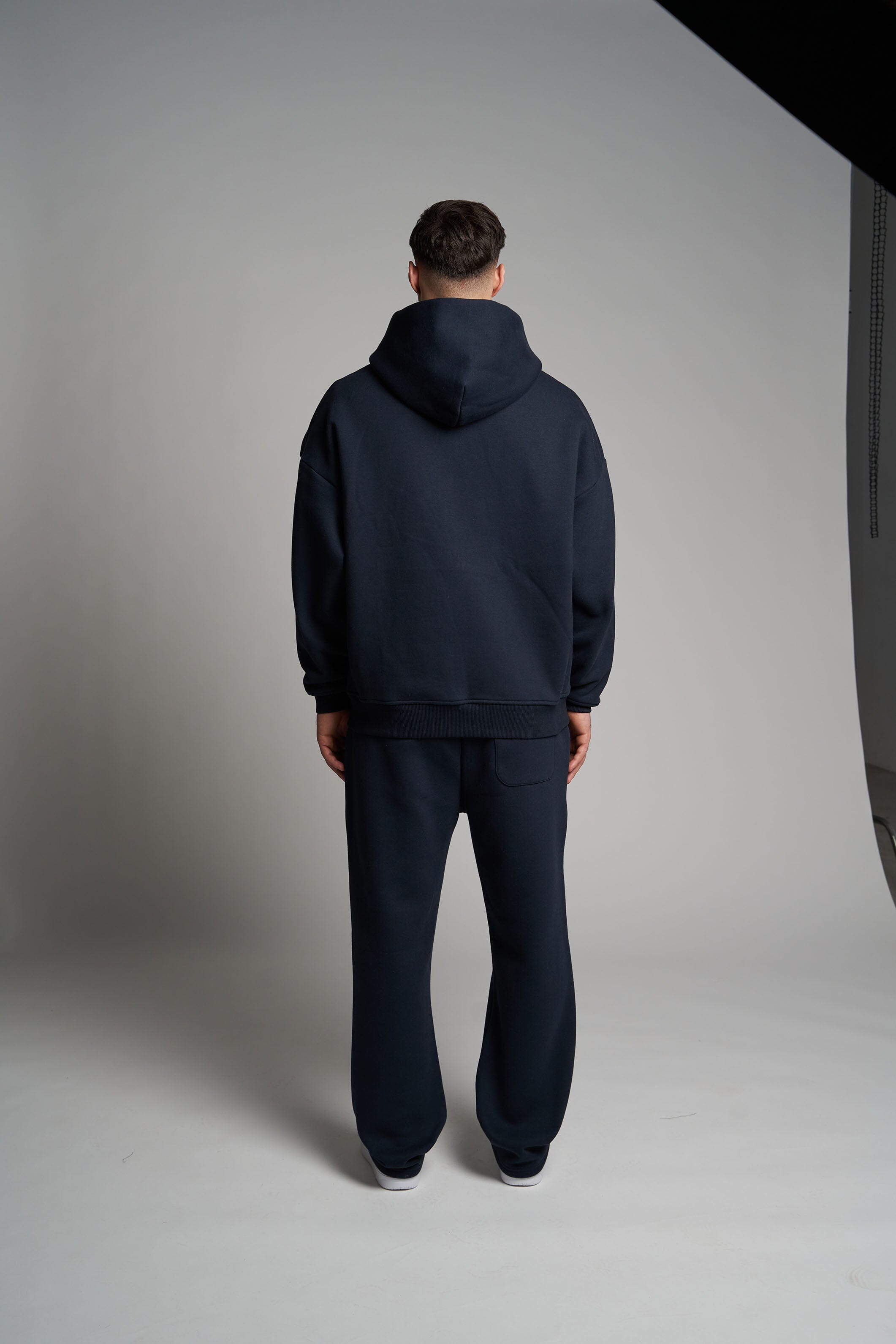 Navy Blue Zip Jacket für Männer. Navy Blue Basic Zip Jacket für Herren . Navy Blue Tracksuit für Männer 