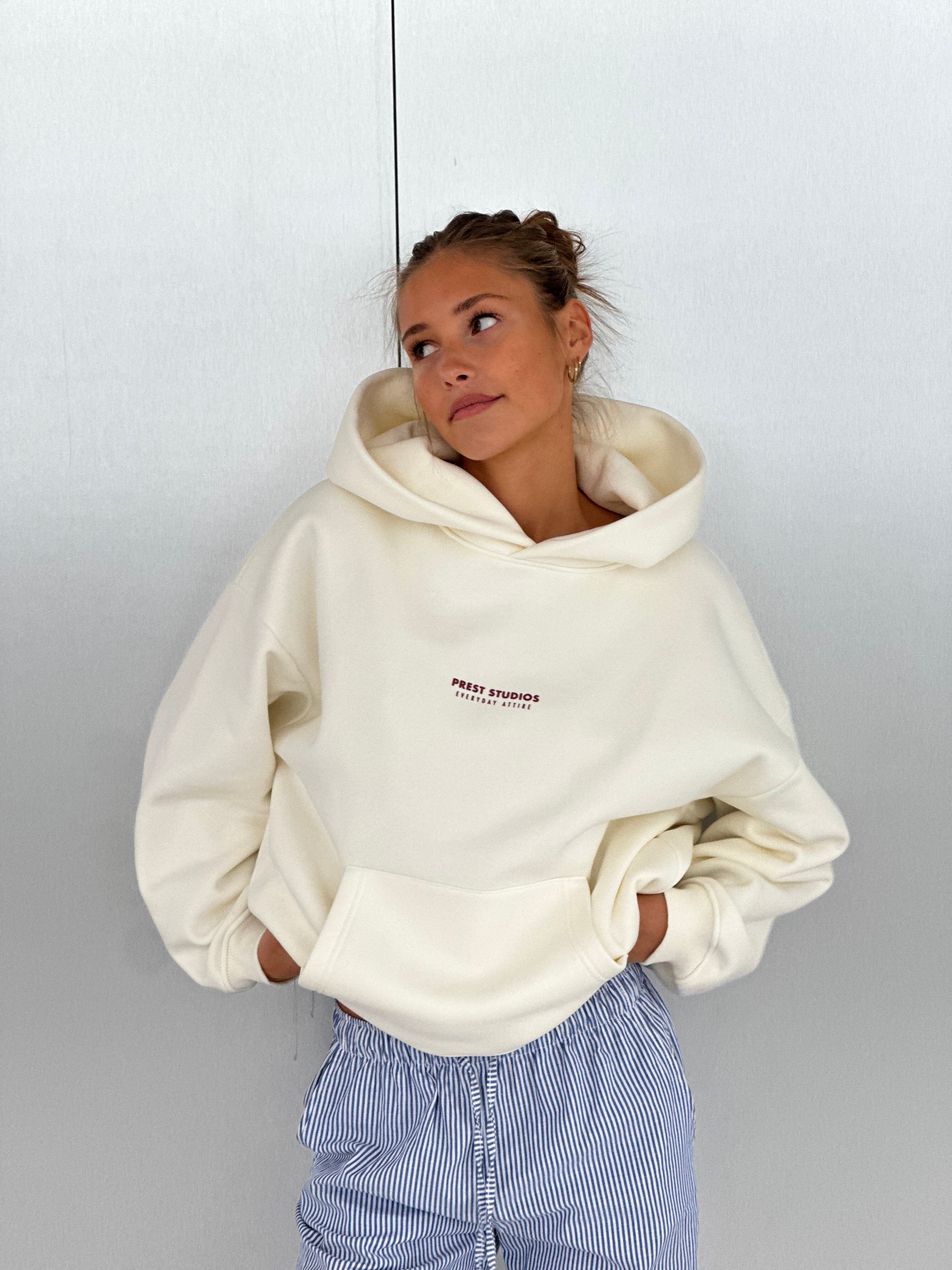 Oversize Hoodie Creme PREST STUDIOS 