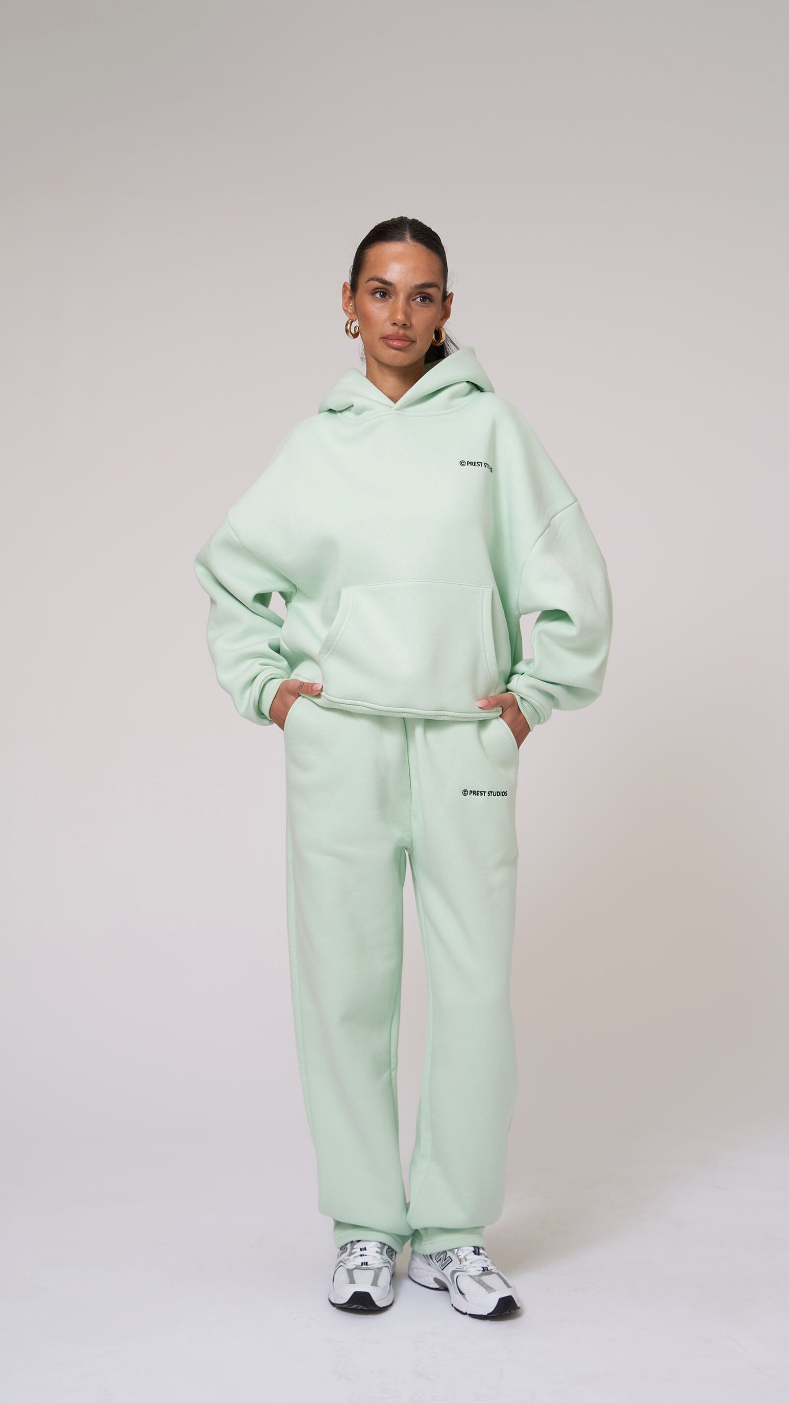 Sweatpants Mint Grün Hoodie PREST STUDIOS 