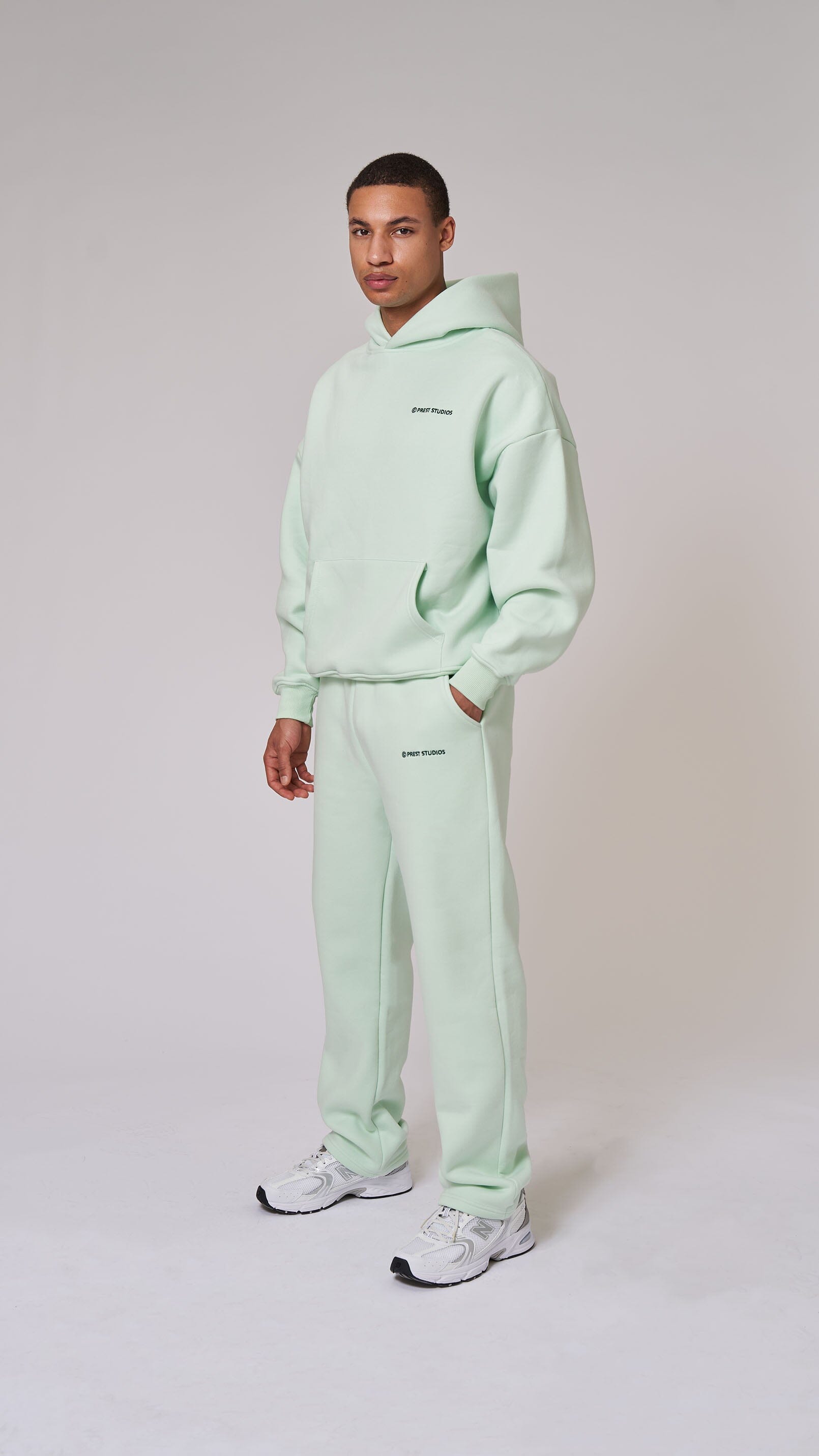 Sweatpants Mint Grün Hoodie PREST STUDIOS 