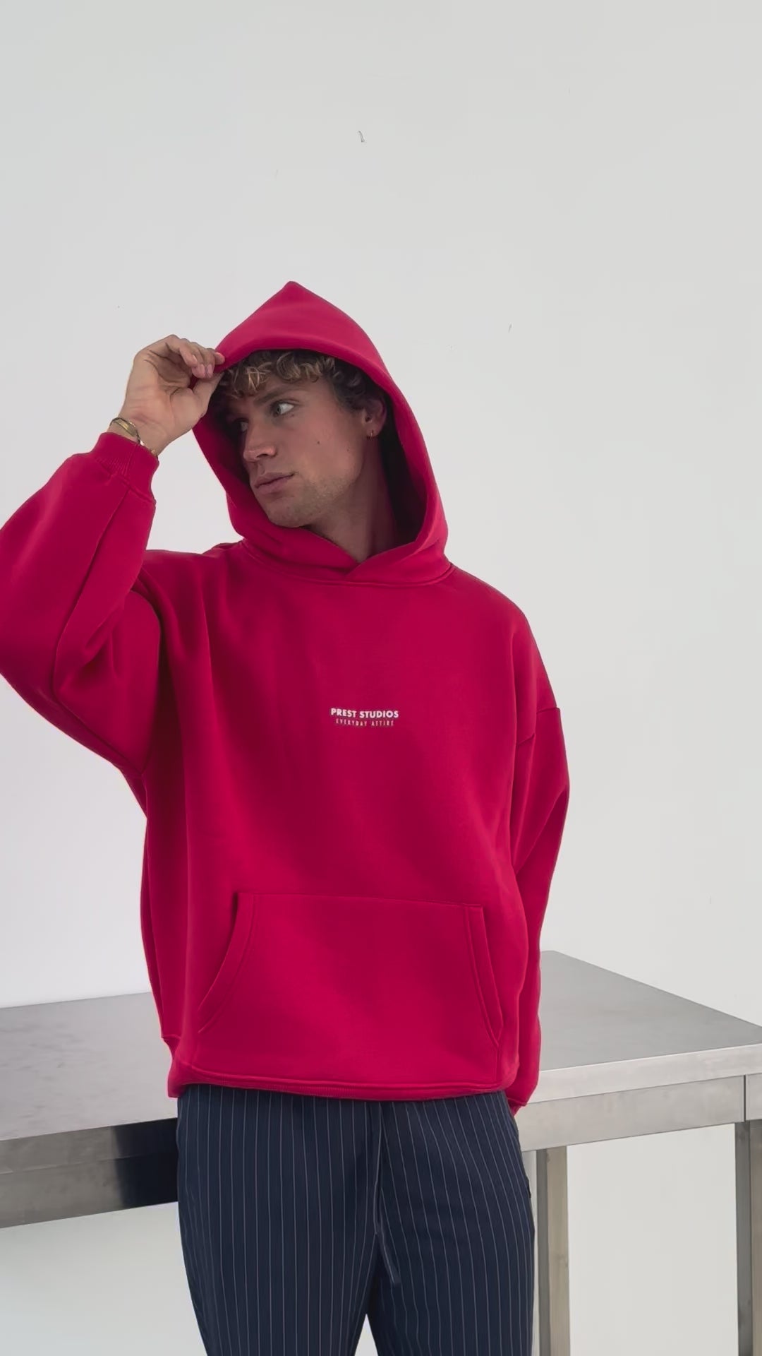 Roter oversize hoodie herren