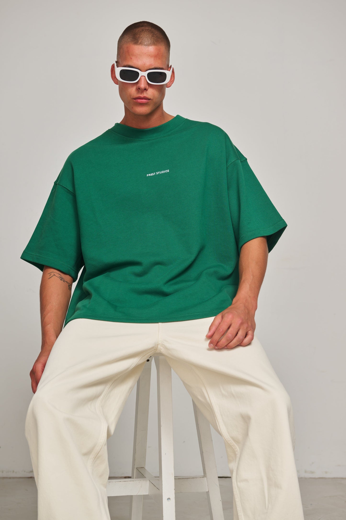 Grünes oversize T-Shirt für Männer